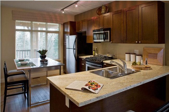 Sunset Grove photo 4