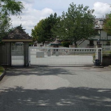 Camus Gardens photo 4