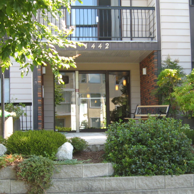Blackwood Manor photo 2