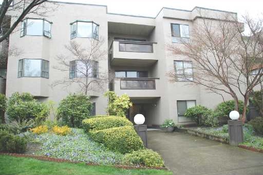 Oakmont Place