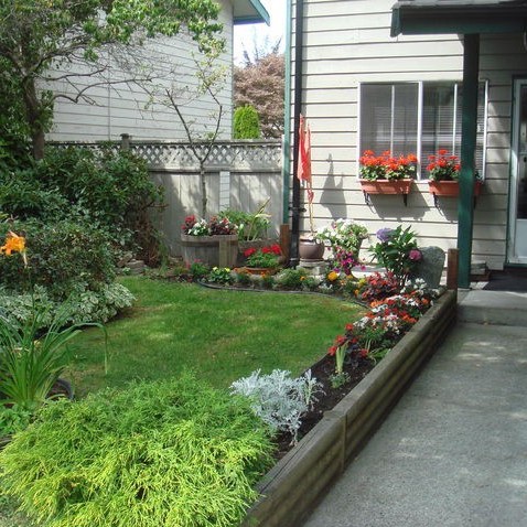 Photo 2 — click to view Scottcrest photo 2