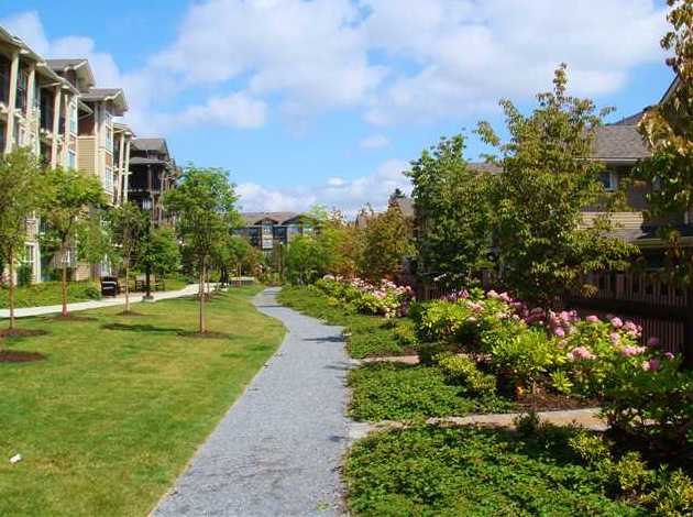 Macpherson Walk West