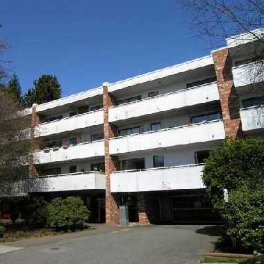 Emerald Manor