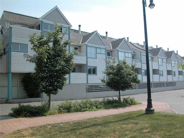 Photo 1 — click to view Mountainview Terrace photo 1