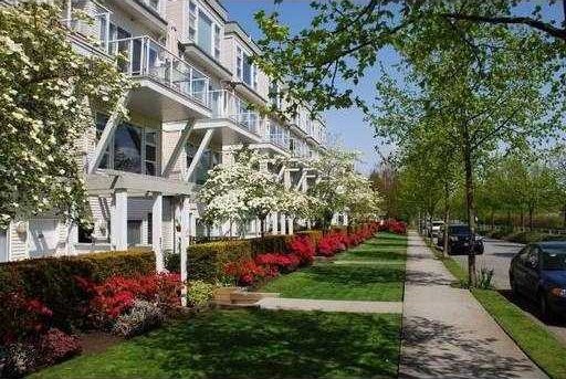Riverside Gardens