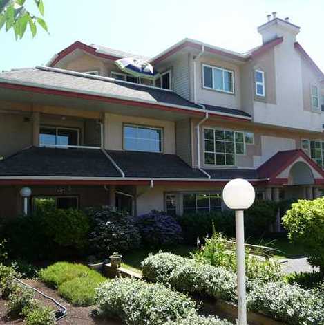 Photo 2 — click to view Four Pillars photo 2