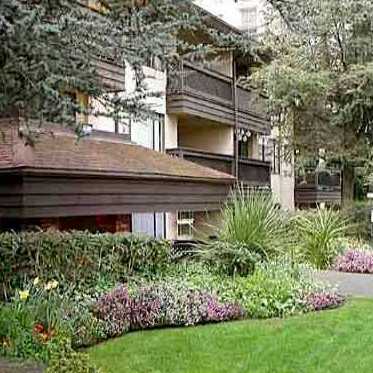 Regency Court photo 2