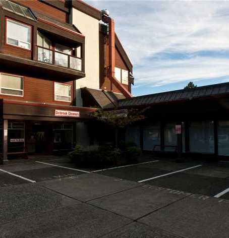 Delbrook Plaza