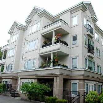 Photo 2 — click to view Queens Park Place photo 2