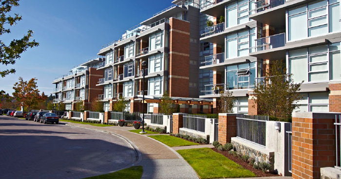 Photo 1 — click to view 365 Waterfront photo 1