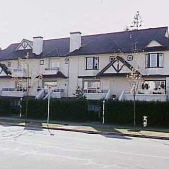 Photo 3 — click to view Heritage Green photo 3
