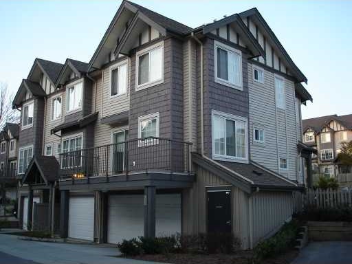Strathmore Lane