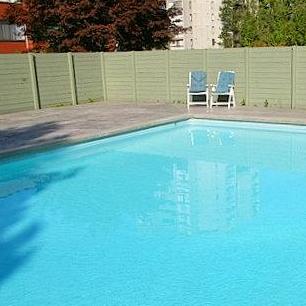 Photo 3 — click to view Edgewood Place photo 3