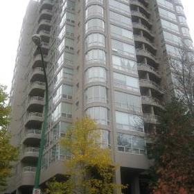 Strathmore Towers photo 2
