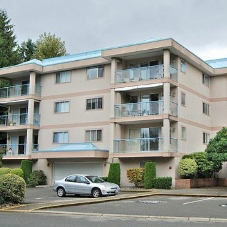 Tiffany Place photo 3
