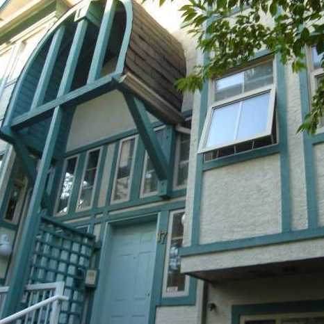 Arcadia Court