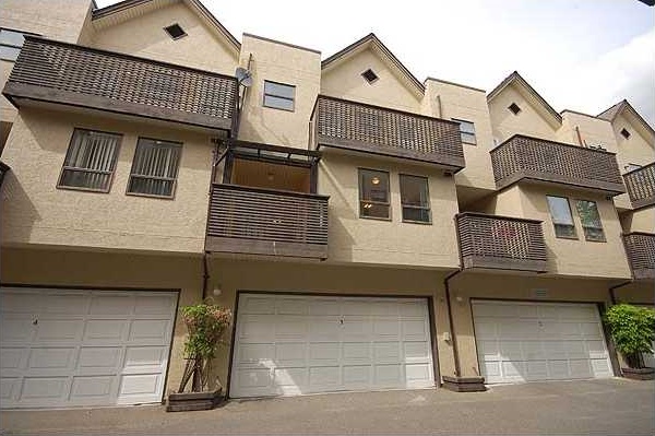 Photo 1 — click to view Brighouse South photo 1