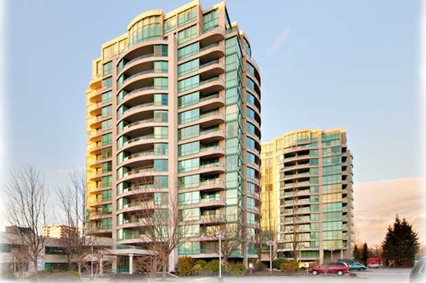 Photo 1 — click to view Centre Pointe photo 1