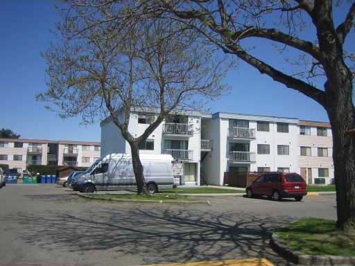 Photo 1 — click to view Sussex Square photo 1