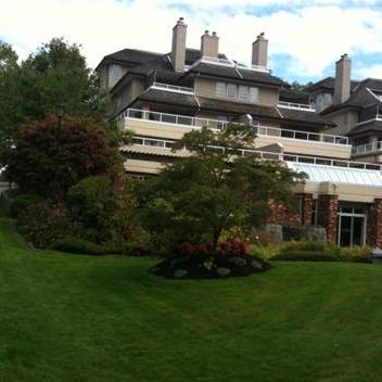 Cascade Village photo 2