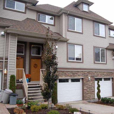 Photo 3 — click to view Cobblestone Terrace photo 3