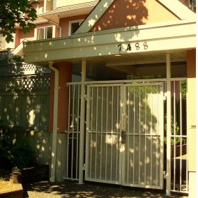 Winston Gardens photo 3