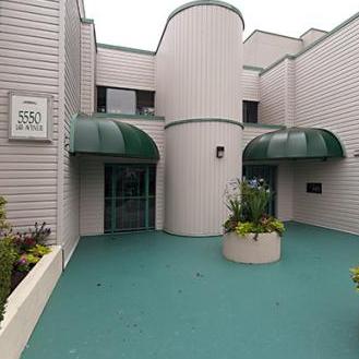 Photo 2 — click to view Highland Terrace photo 2
