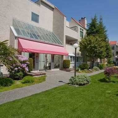 Garden Place photo 4