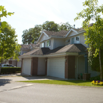 Rich Hill Estate photo 3