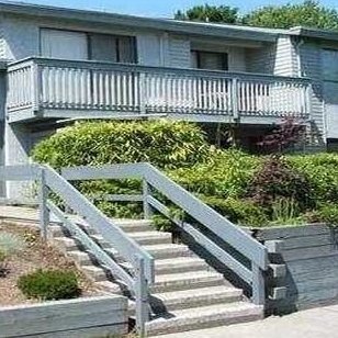 Photo 3 — click to view Southwood Estate photo 3