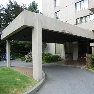 Central Park Place photo 3
