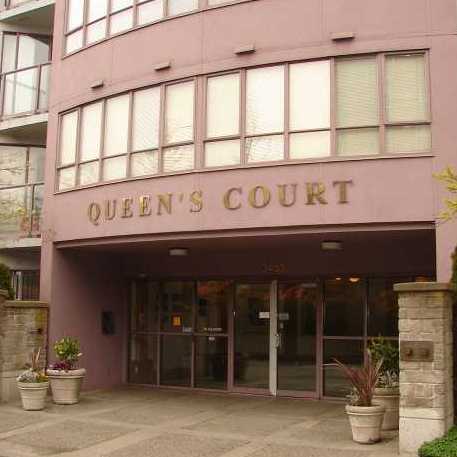 Queen's Court photo 4