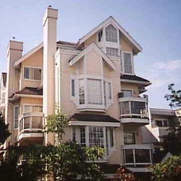 Magnolia Court photo 2