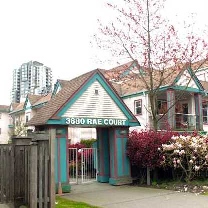 Rae Court photo 2