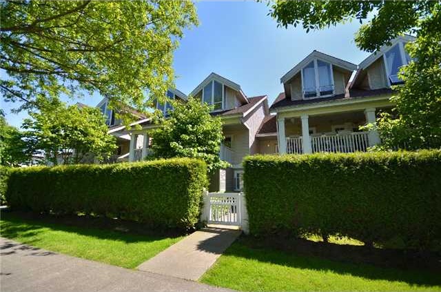 8th Ave Garden Apt-townhouses