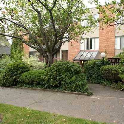 Trinity Apartments photo 2