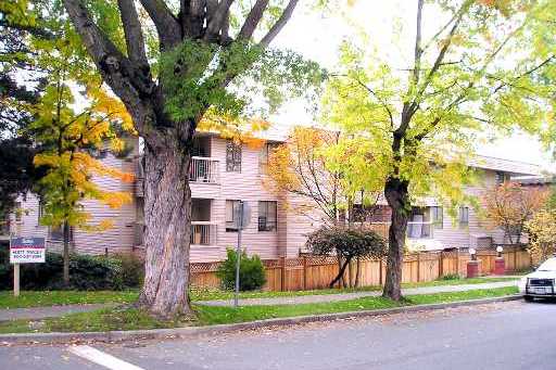 Photo 2 — click to view Mount Pleasant Manor photo 2