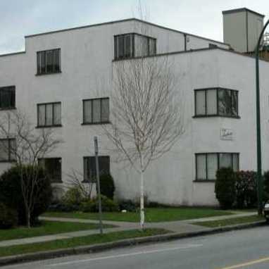 Shaughnessy Apartments photo 2