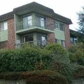 Macdonald House photo 3