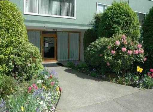 Seaview Manor photo 2