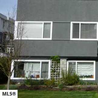 Marie Court photo 4