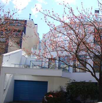 Photo 3 — click to view The Santorini photo 3