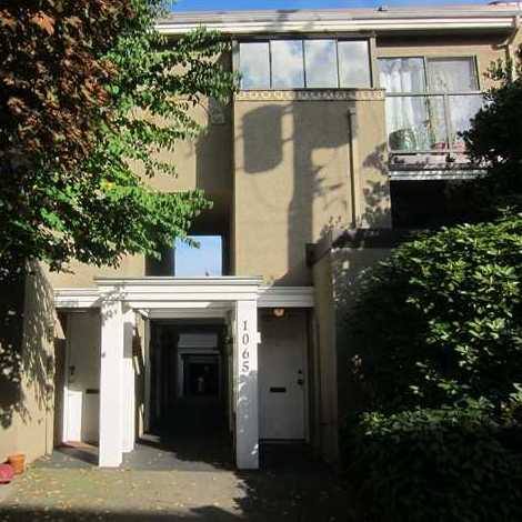 Acacia Mews