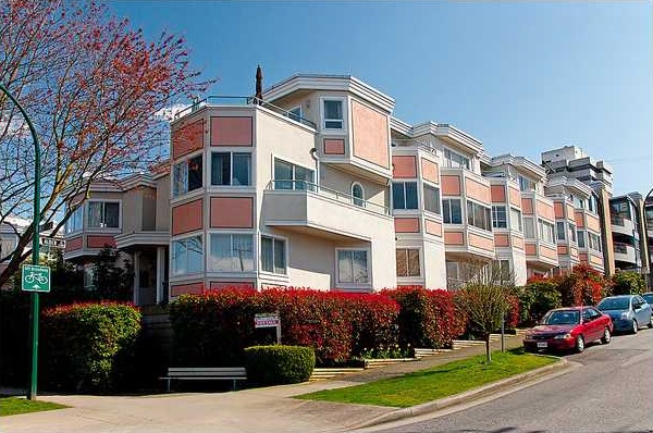 Photo 1 — click to view San Franciscan photo 1