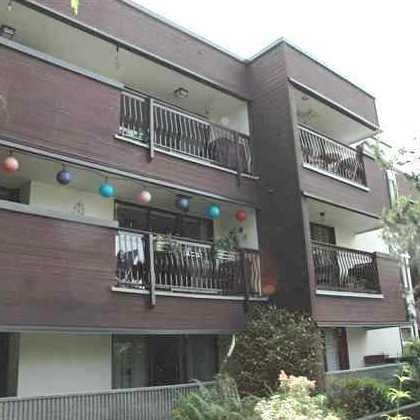 Tell Manor photo 4