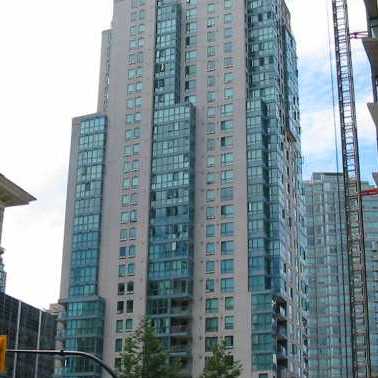 Pointe Claire photo 3