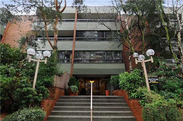 Vanier Court