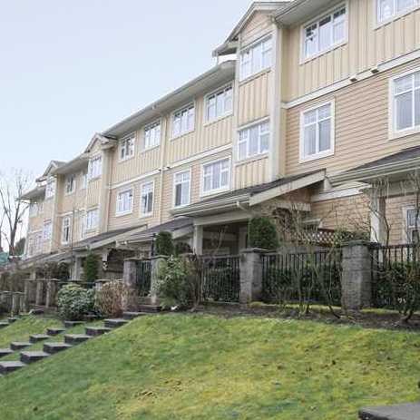 2039 Clarke Street photo 3