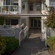 Bentley Place photo 2
