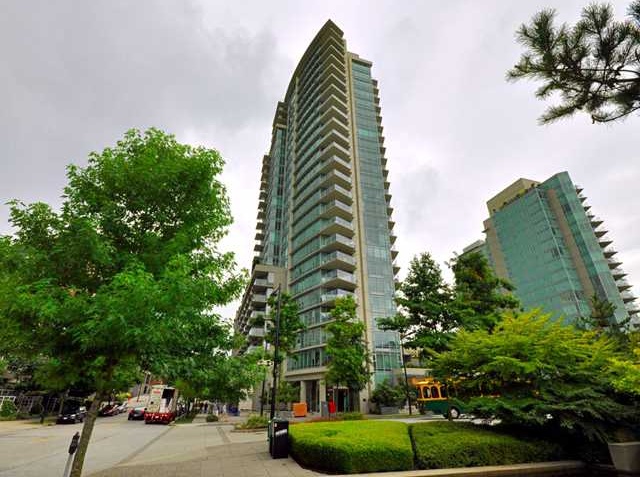 Photo 1 — click to view Bayshore Gardens photo 1
